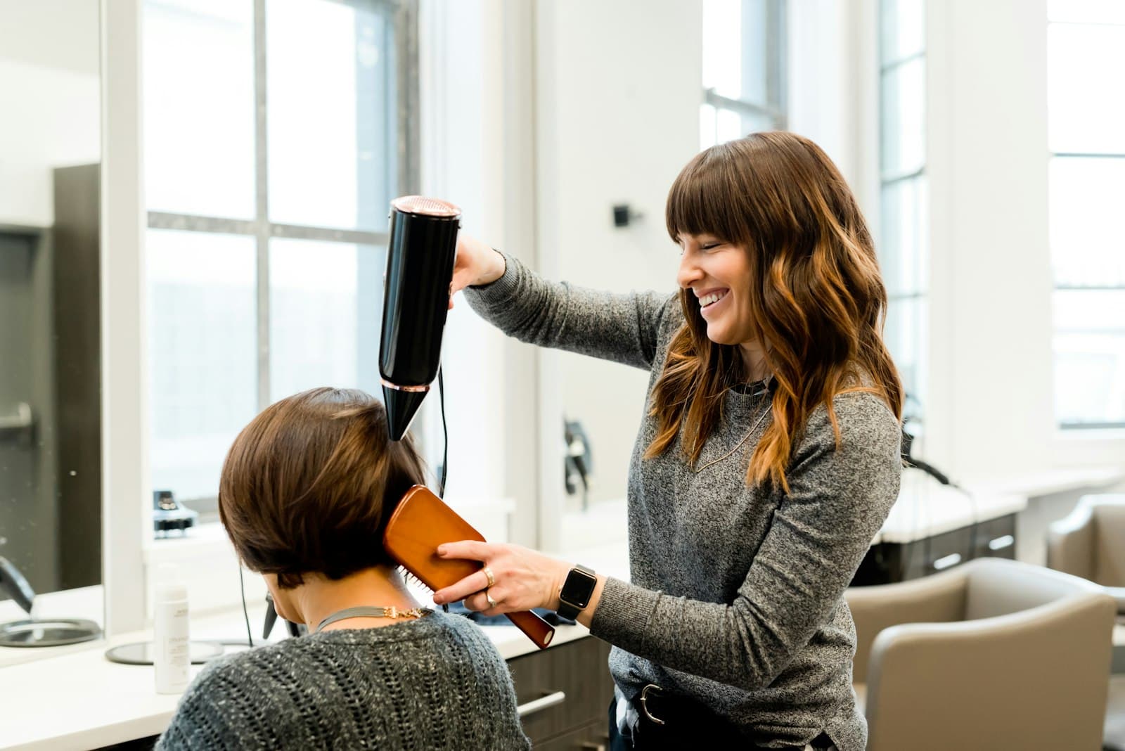 Salon Editorial